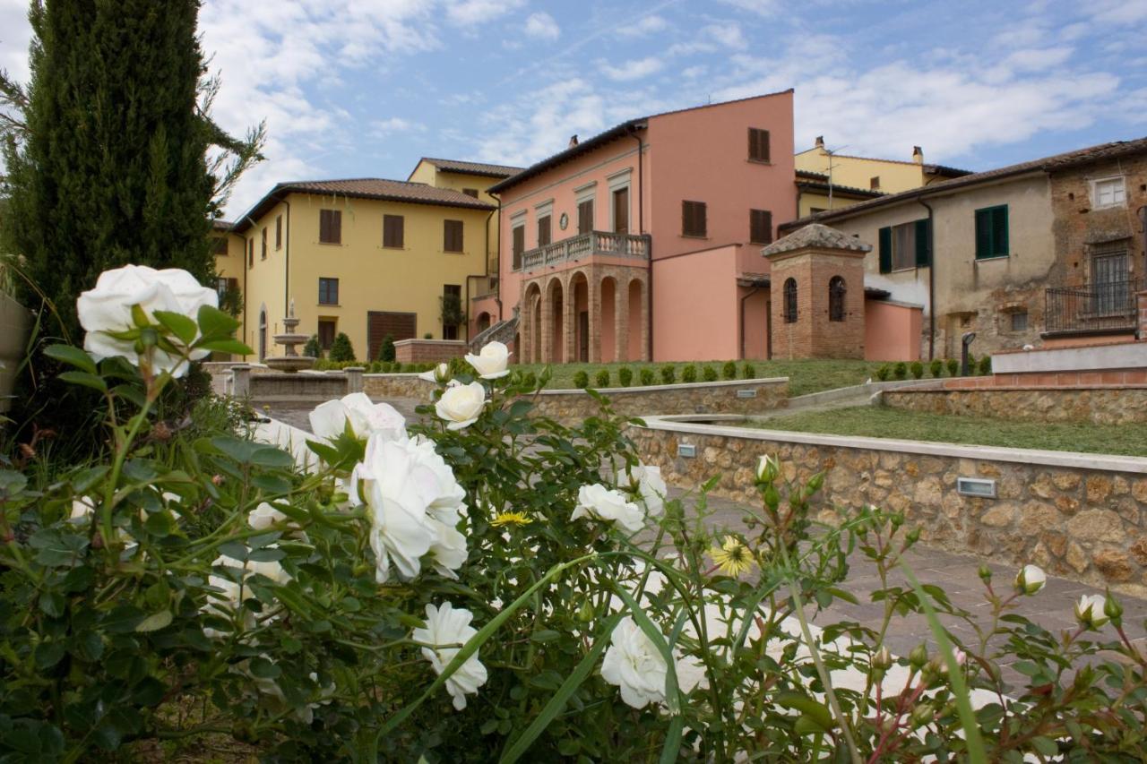 Borgo Di Gramugnana Aparthotel Usigliano Exterior foto